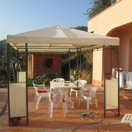 Room In Villa - Room In The Hills With Garden And Sea View San Salvatore  Dış mekan fotoğraf